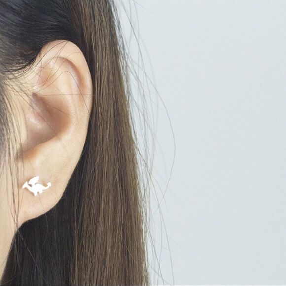 Dainty Dragon Gold Tone or Silver Tone Earrings NWT - Picture 8 of 9